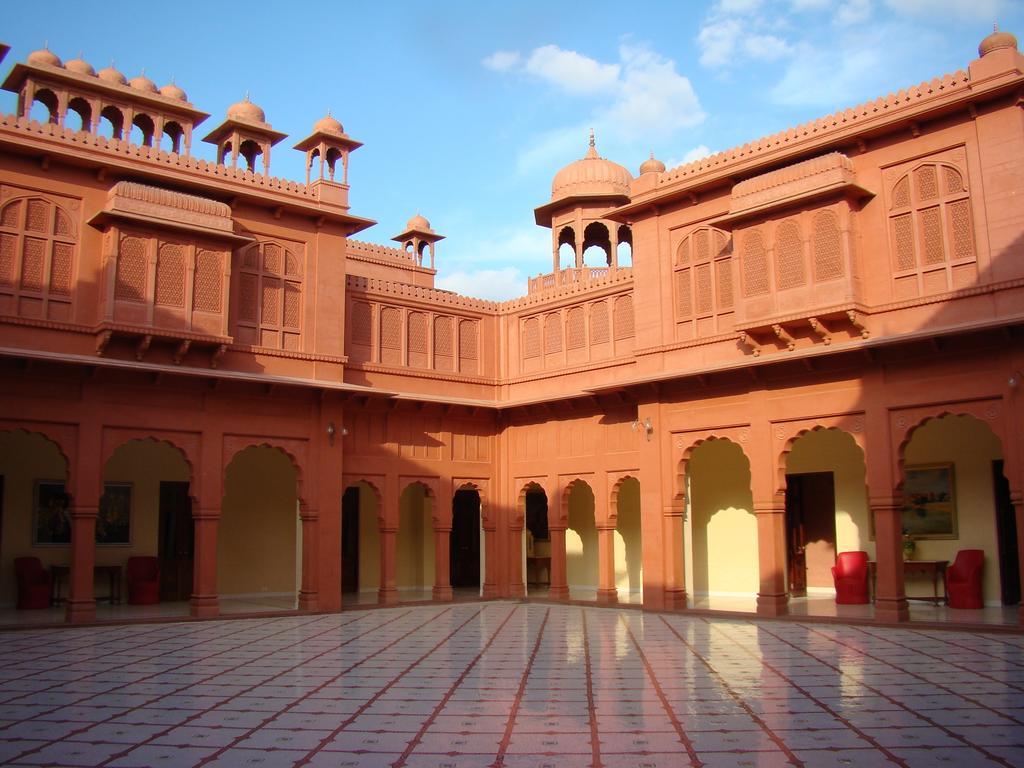 Gaj Kesri Hotel Bikaner Ngoại thất bức ảnh